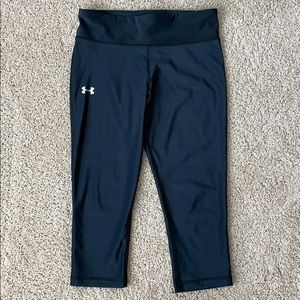 Under Armour compression capris